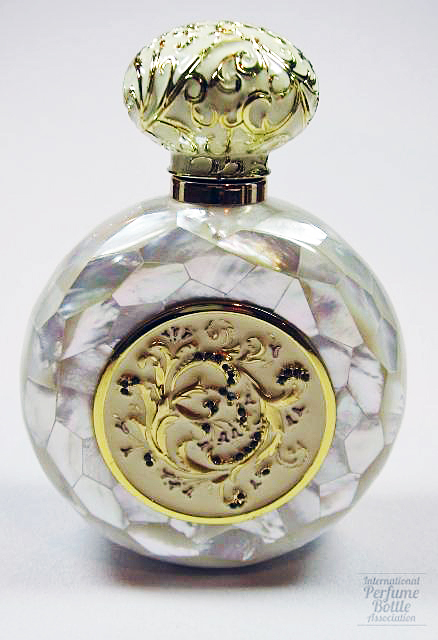 "Legacy White" by Alexandre J.