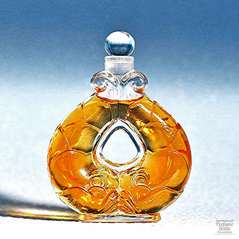 "L'Océan Bleue" by Lubin