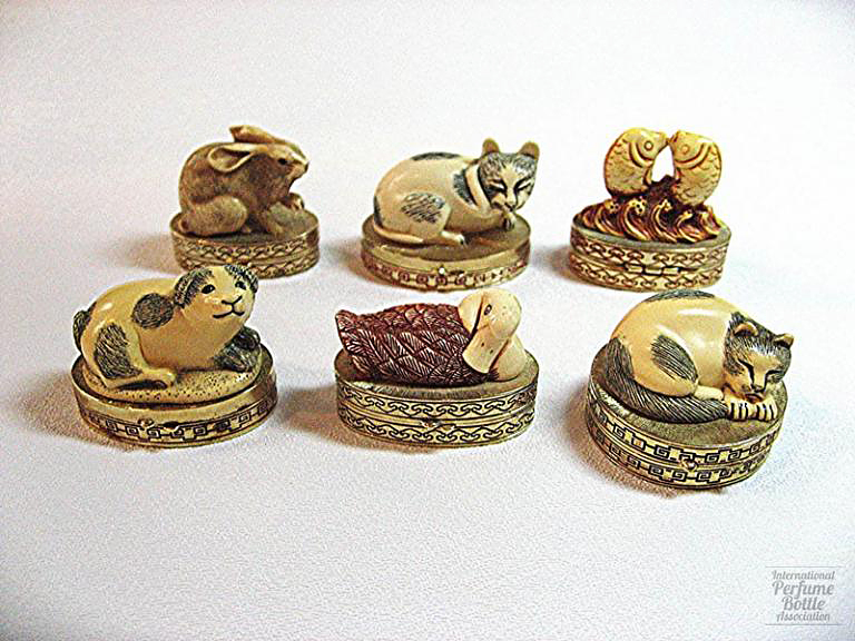 Cinnabar Ivory Solid Perfume Series by Estée Lauder