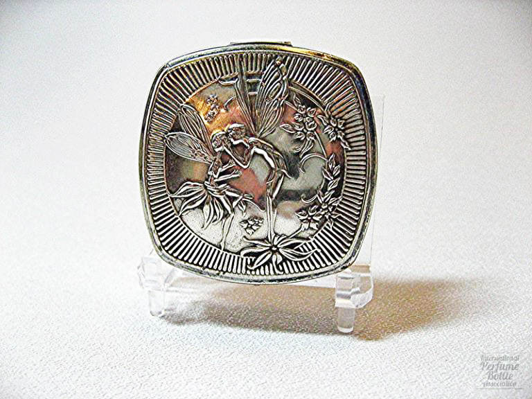 "Djer-Kiss" Vanity Case by Kerkoff