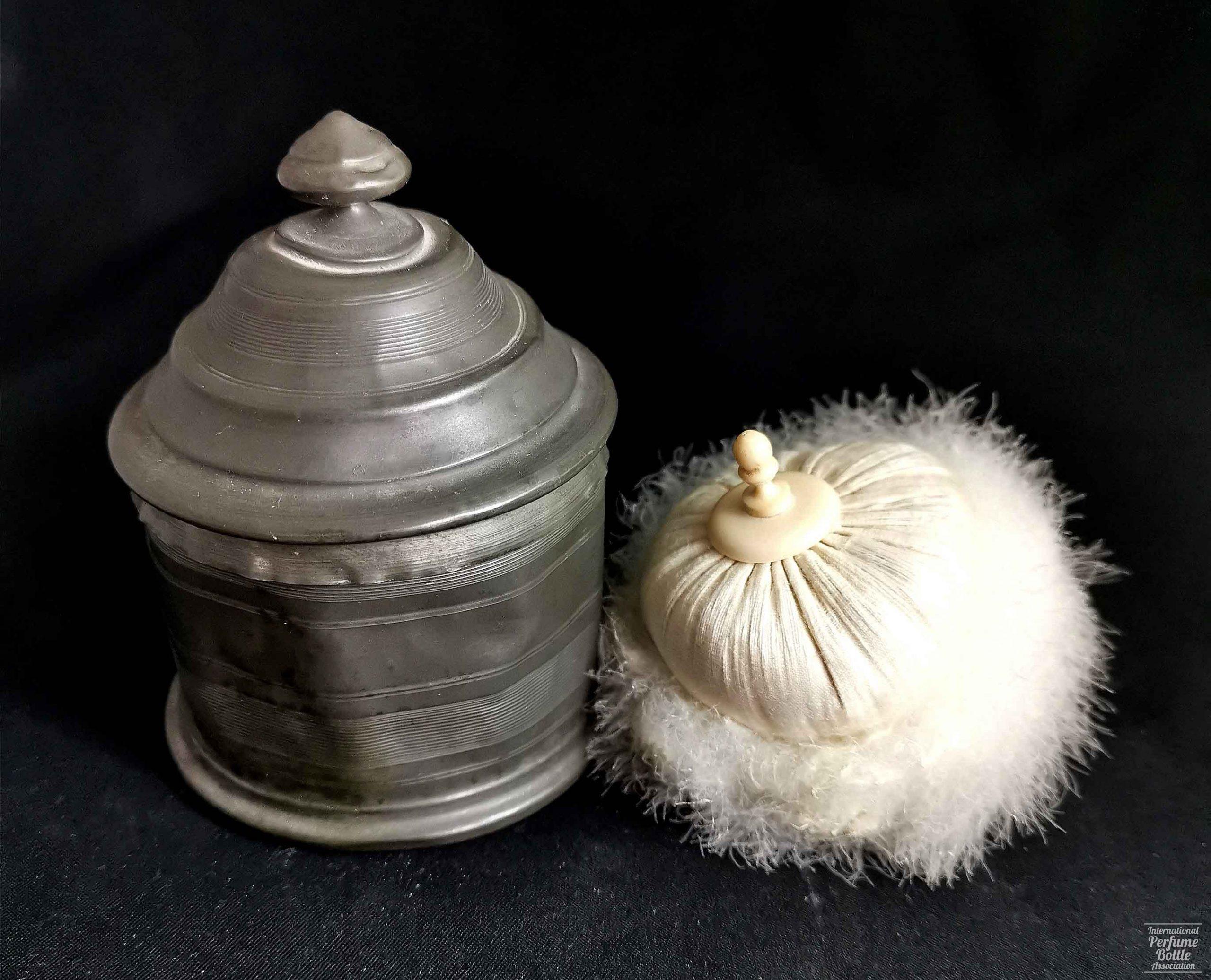 "Poudre de Riz" Powder Box by Gellé Fréres