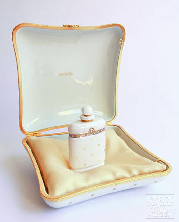 White "Nuit de Noël" by Caron