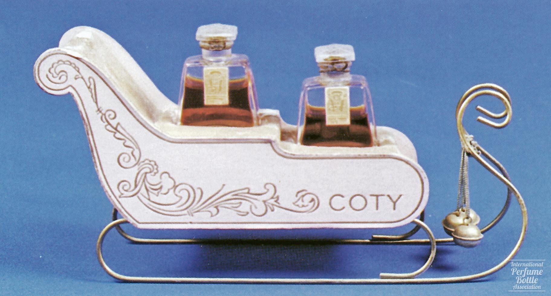 "L'Aimant" by Coty Sleigh Presentation