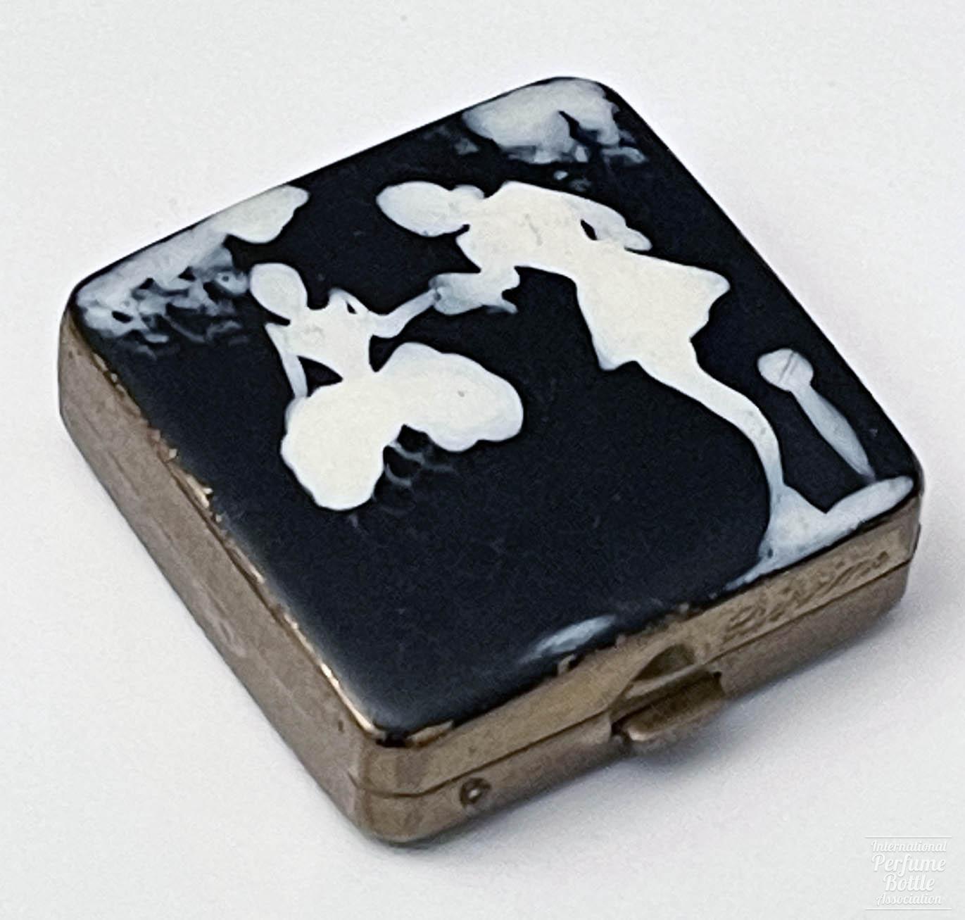 Glove Compact by Divine