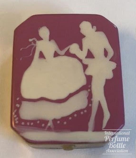 Lavender Glove Compact by Divine